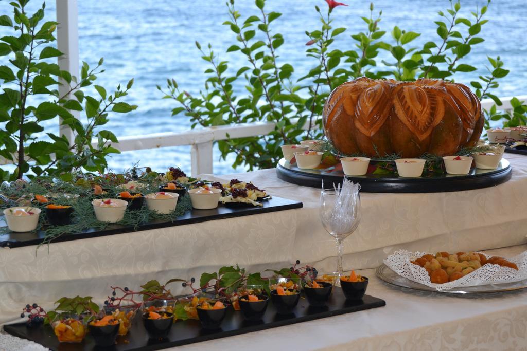 Splendid Hotel La Torre Mondello Bagian luar foto