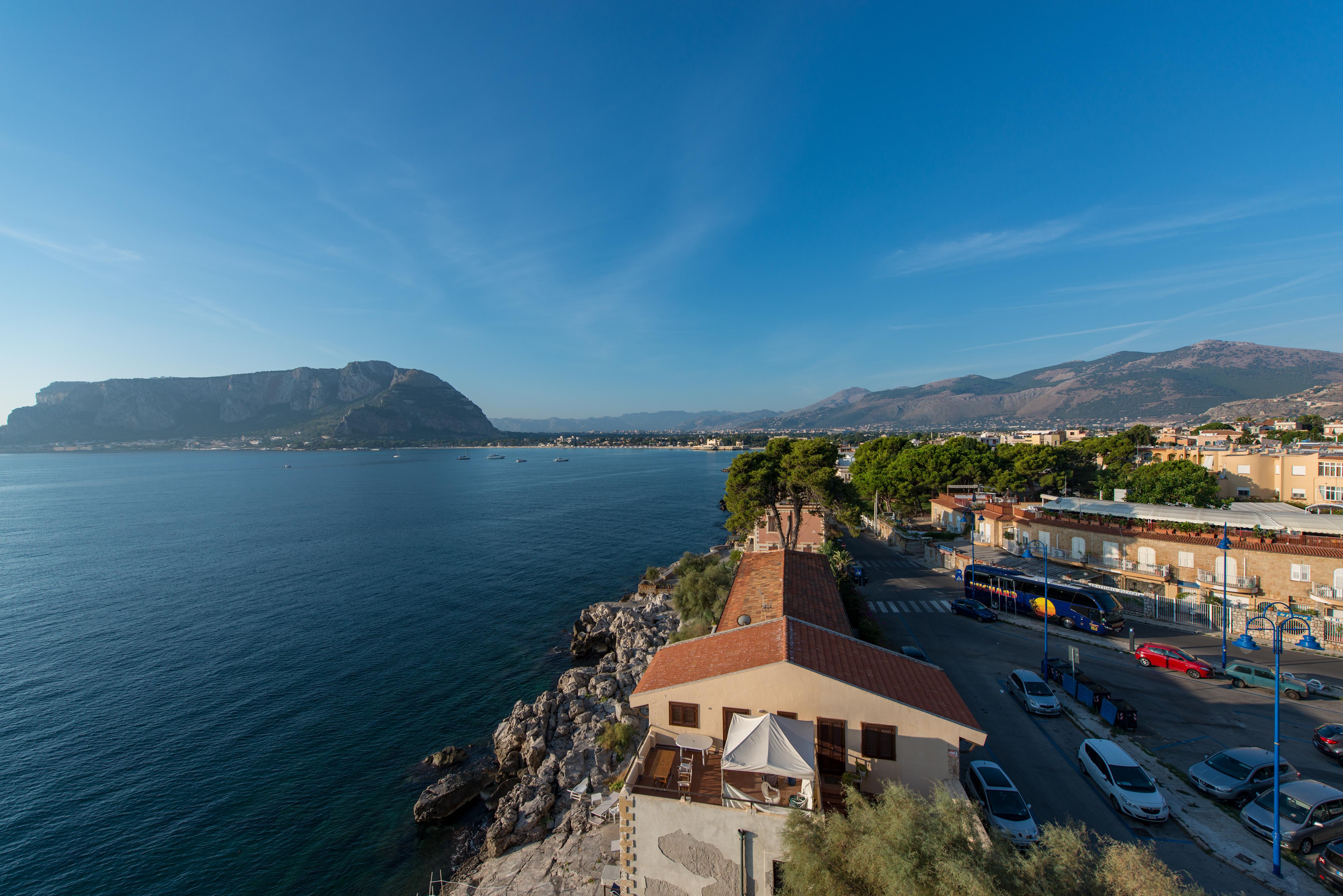 Splendid Hotel La Torre Mondello Bagian luar foto
