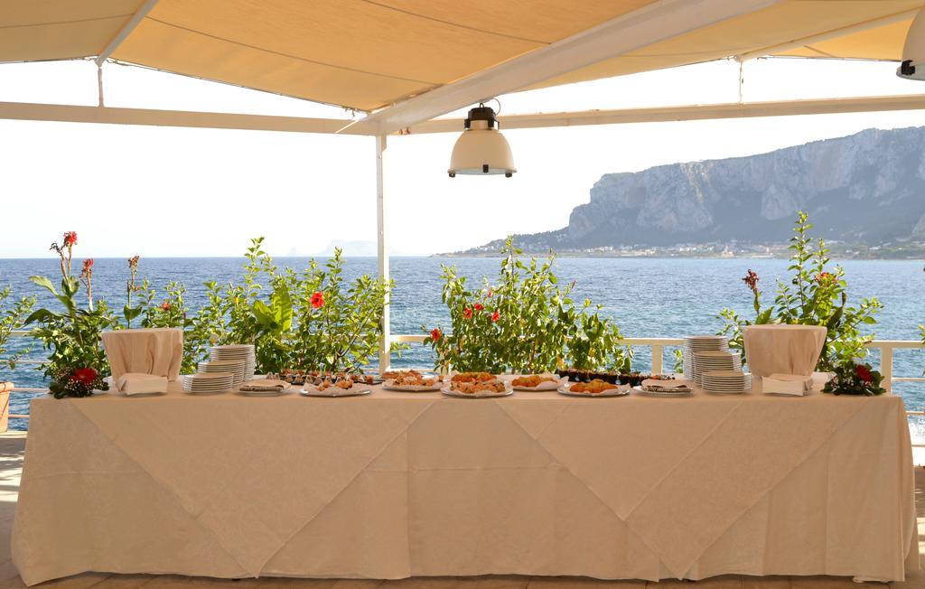 Splendid Hotel La Torre Mondello Bagian luar foto