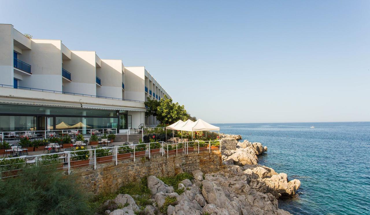 Splendid Hotel La Torre Mondello Bagian luar foto
