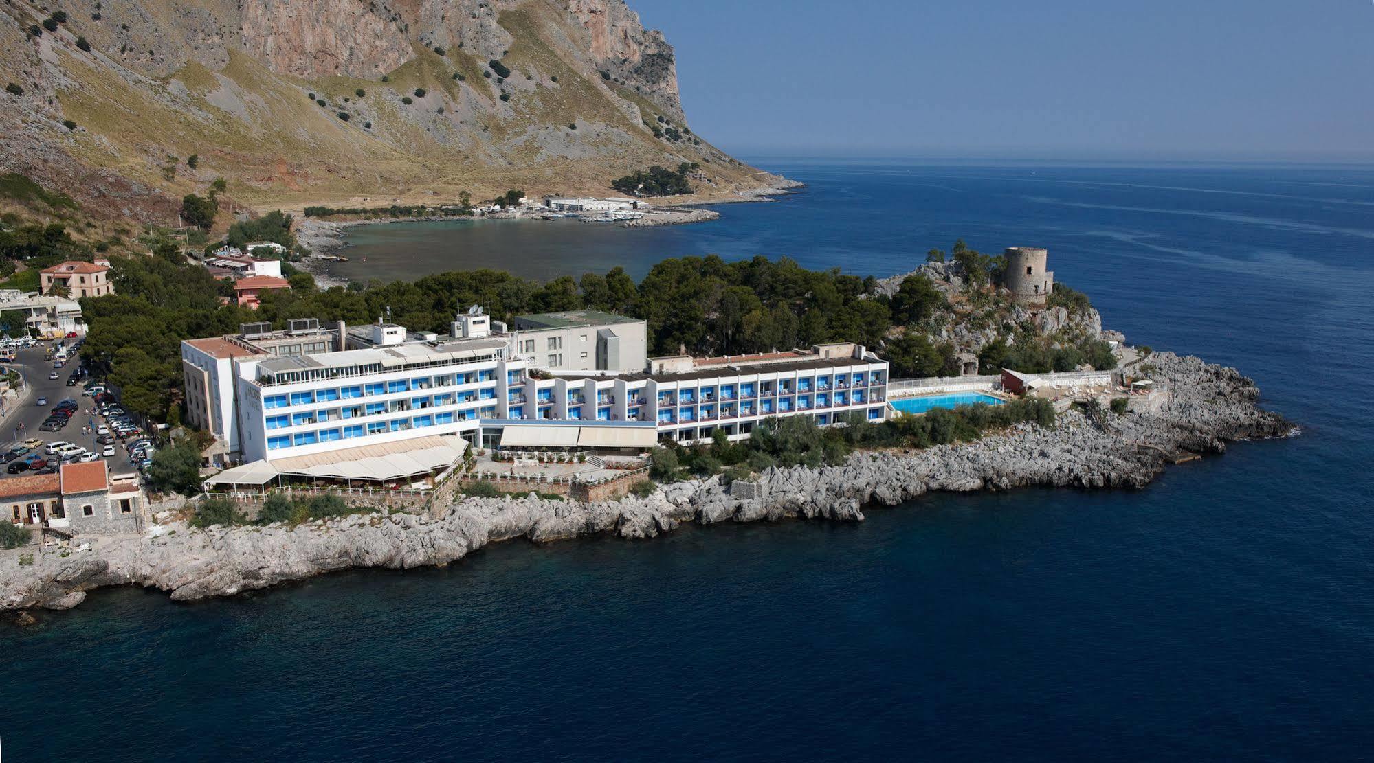 Splendid Hotel La Torre Mondello Bagian luar foto